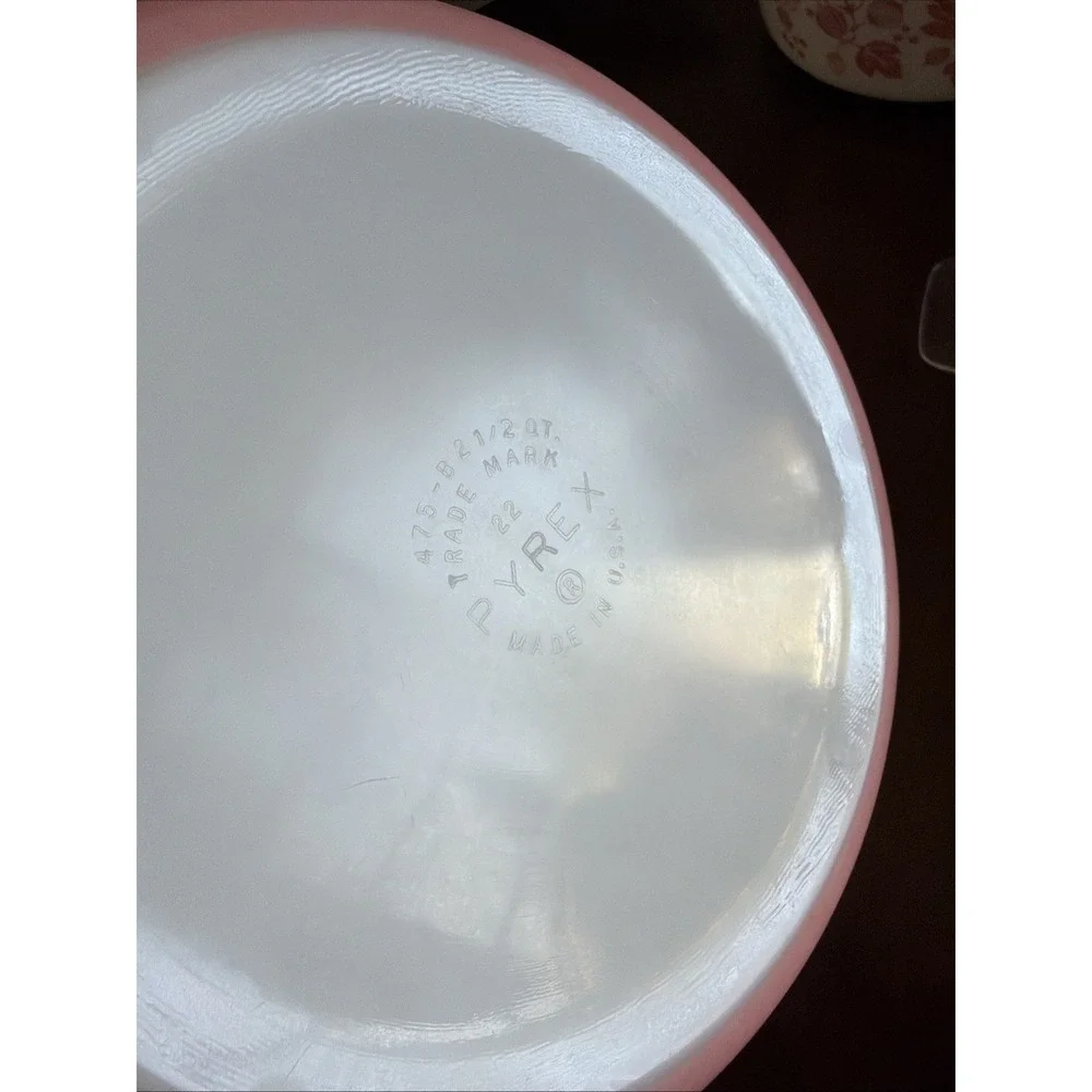 Vintage Pink Pyrex Gooseberry Cinderella  Casserole Dishes Set of 3 with 2 Lids
